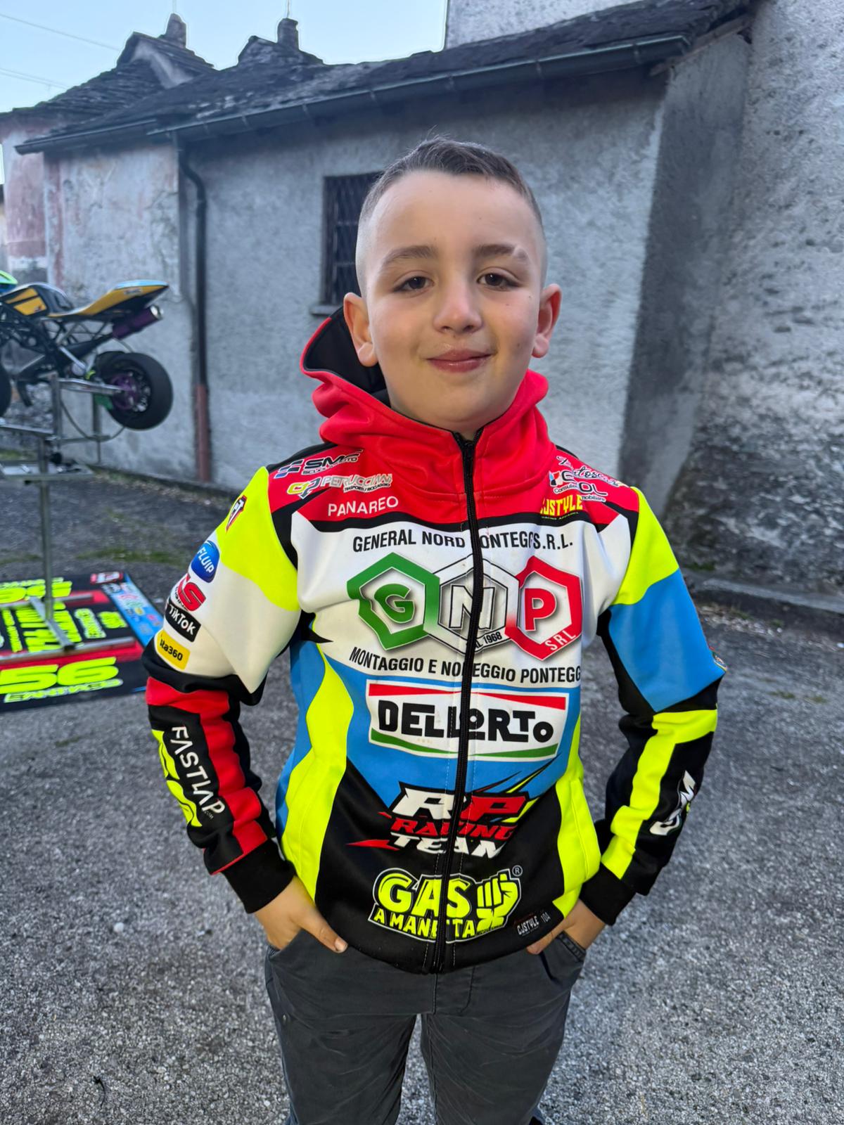 Felpa Gas a manetta 2026